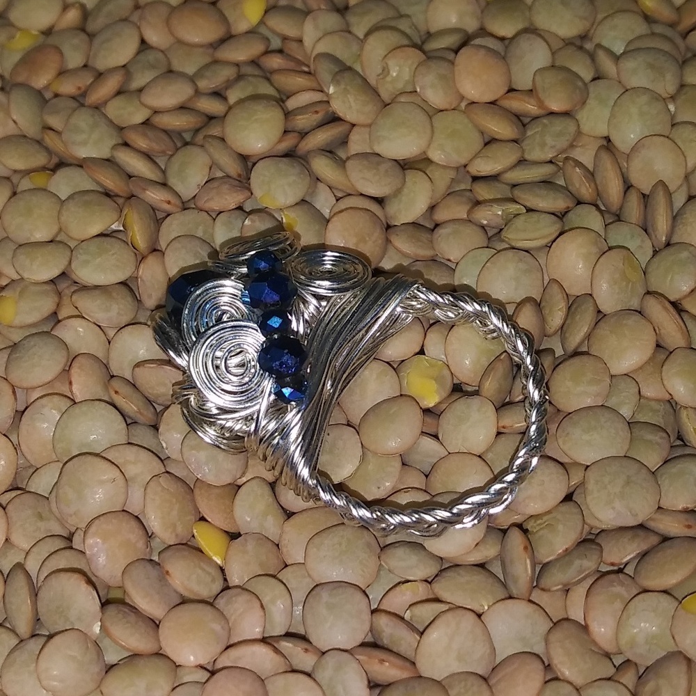 RING - Picture 2 of 5